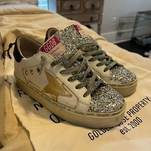 - Golden Goose Hi Star Sneakers